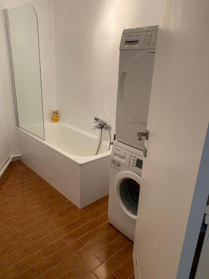 Lichtrijk Mooi Appartement Met Zicht Op Hof Van Roosendael Anversa Esterno foto