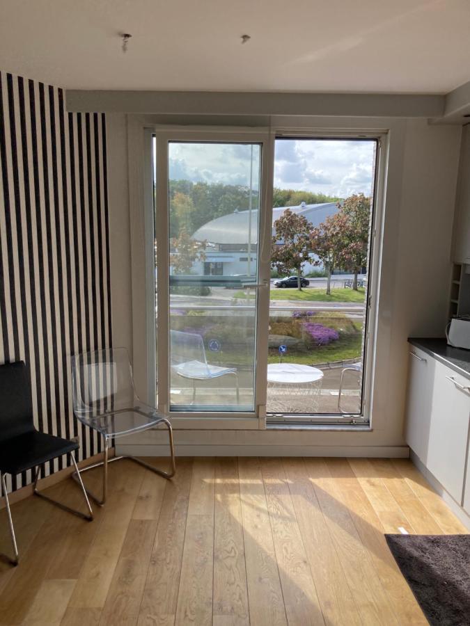 Lichtrijk Mooi Appartement Met Zicht Op Hof Van Roosendael Anversa Esterno foto