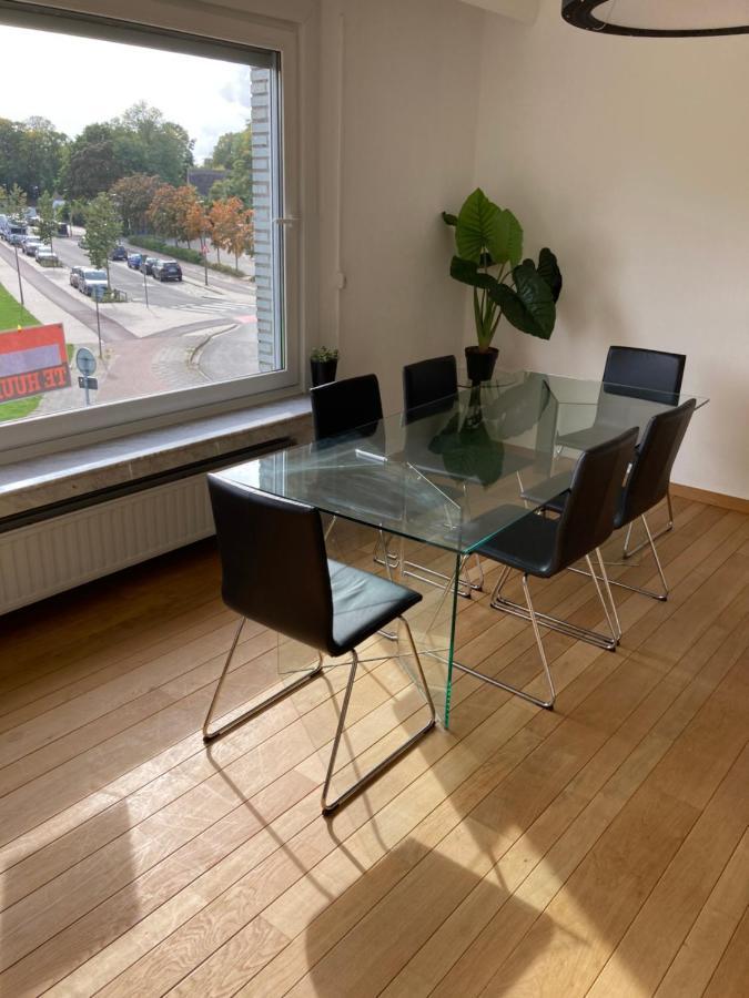 Lichtrijk Mooi Appartement Met Zicht Op Hof Van Roosendael Anversa Esterno foto