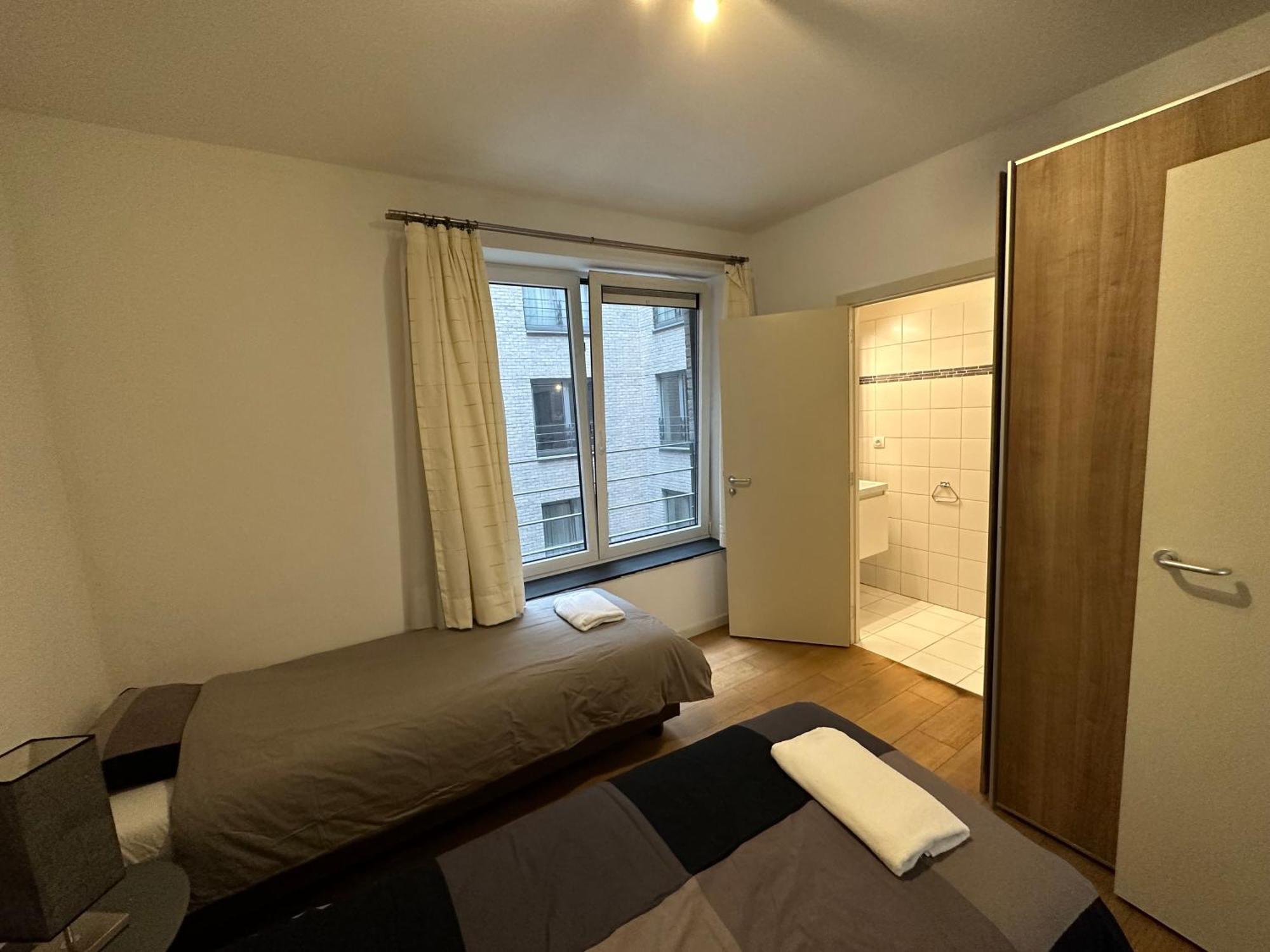 Lichtrijk Mooi Appartement Met Zicht Op Hof Van Roosendael Anversa Esterno foto