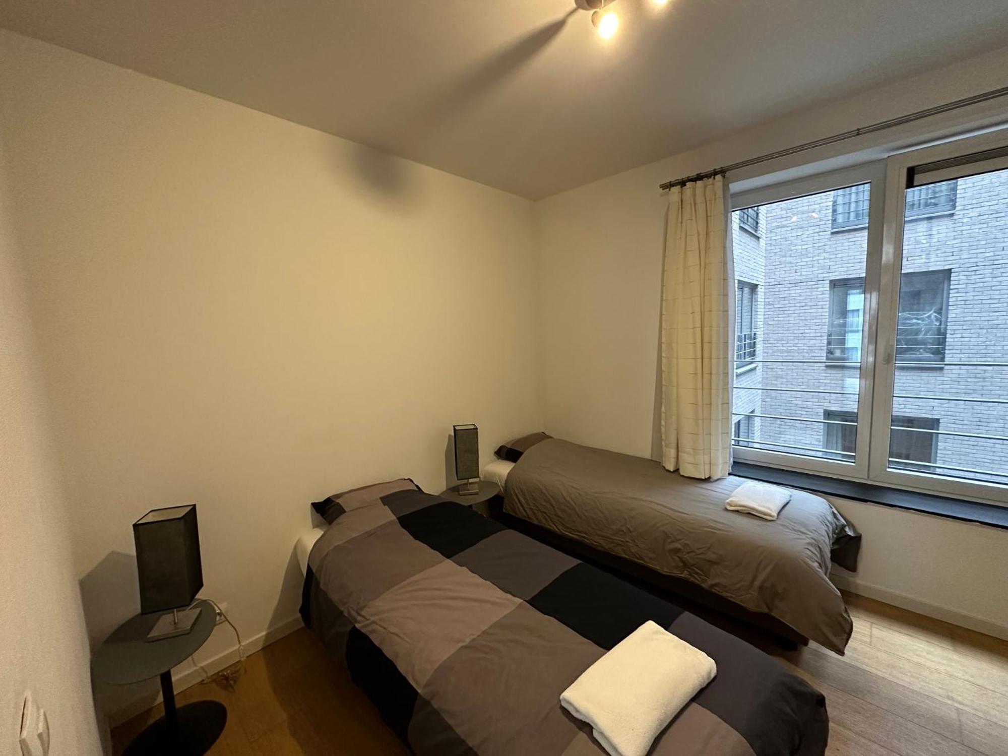 Lichtrijk Mooi Appartement Met Zicht Op Hof Van Roosendael Anversa Esterno foto